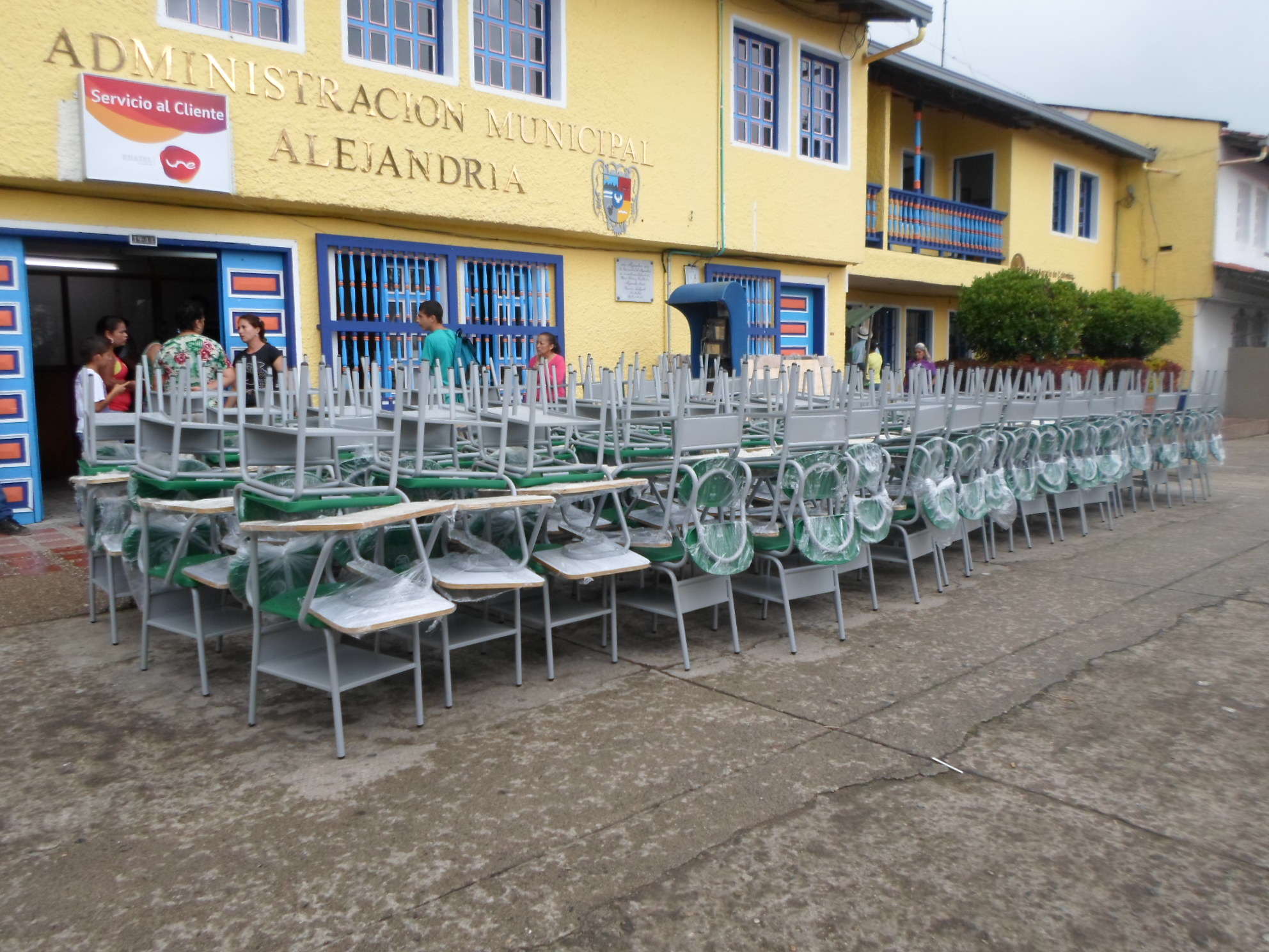 DOTACI�N MOBILIARIA PARA NUESTROS NI�OS Y NI�AS